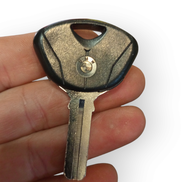 CHIAVE BMW MOTO - Servizio di duplicazione e taglio chiavi di sicurezza online